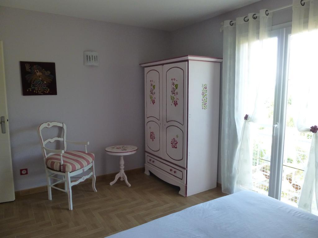 Domaine De Flo Adult A Partir De 16 Ans Bed & Breakfast Saint-Jean-de-la-Blaquiere Cameră foto